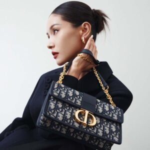 30 MONTAIGNE EAST-WEST BAG WITH CHAIN